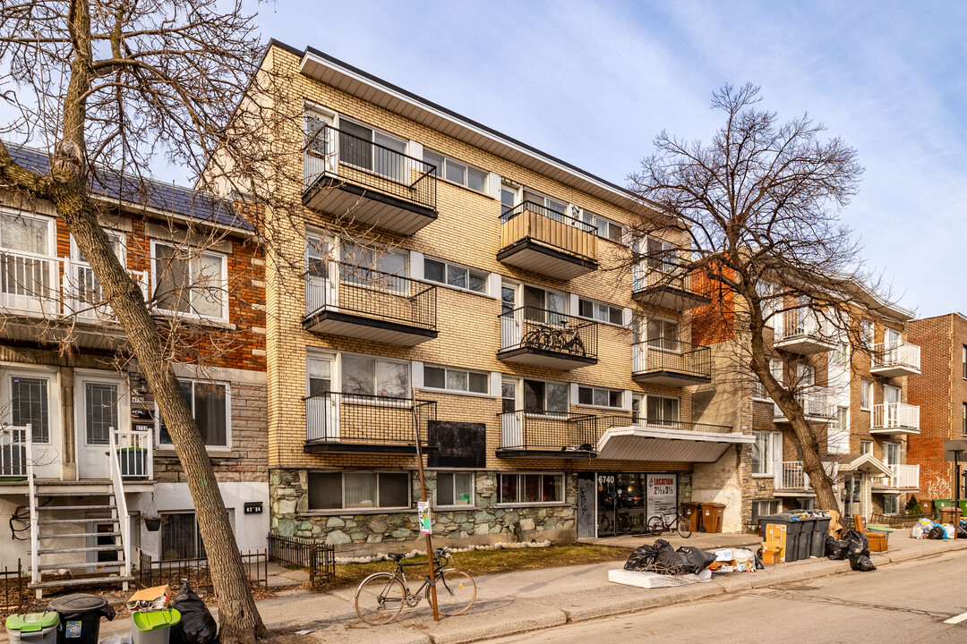 6740 Papineau Av in Montréal, QC - Building Photo