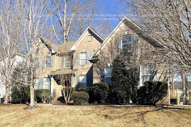 property at 2104 Riverbank Rd