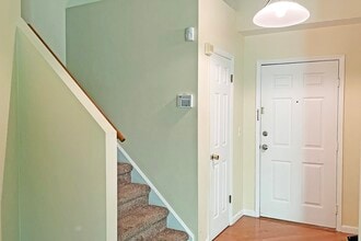 12B Leva Dr in Morristown, NJ - Building Photo - Building Photo