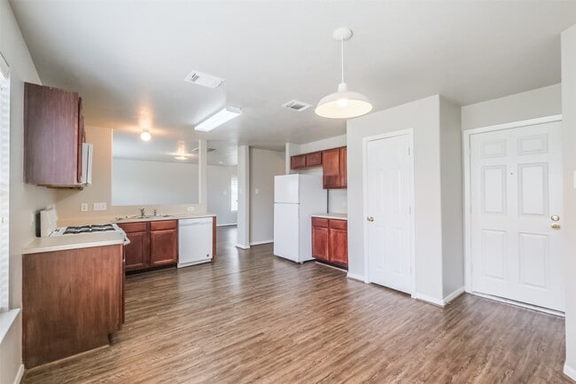 19607 Tully Meadows Ct