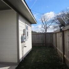 23431 Hill Rd in Porter, TX - Building Photo - Building Photo