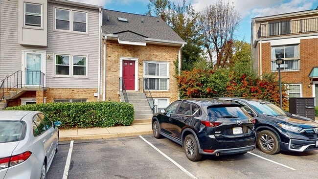 property at 134 N Bedford St