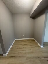 2020 Somerset Dr in Hendersonville, NC - Building Photo - Building Photo