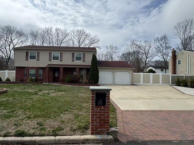 property at 80 Lincoln Ave