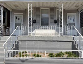 11 W 28th St in Bayonne, NJ - Building Photo