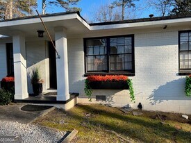 2691 Caldwell Rd NE in Atlanta, GA - Building Photo