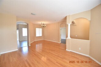 10818 Capstan Lake Dr in Riverview, FL - Building Photo - Building Photo