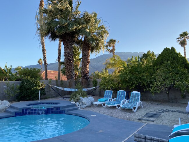 1479 E Francis Dr in Palm Springs, CA - Building Photo - Building Photo