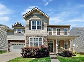 14722 Lyon Hill Ln in Huntersville, NC - Building Photo