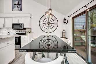 213 Ledge Dr in Torrington, CT - Building Photo - Building Photo