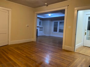 22 Westernview St in Springfield, MA - Building Photo - Building Photo