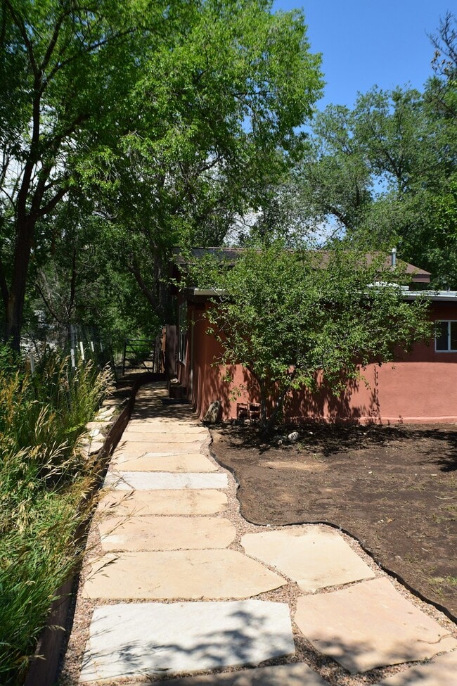 1002 B NM-76 in Santa Cruz, NM - Building Photo - Building Photo