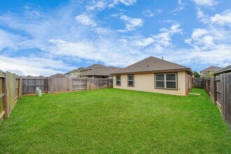 32615 Orchard Haze Dr in Brookshire, TX - Building Photo - Building Photo