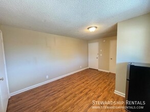 1793 Patterson Alley in Eugene, OR - Building Photo - Building Photo