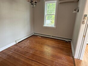 248 Peverly Hill Rd in Portsmouth, NH - Building Photo - Building Photo