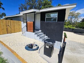 15233 Omaha St in Hudson, FL - Building Photo - Building Photo