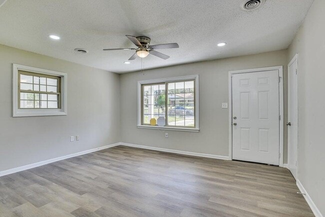 2435 Madrid Dr in Augusta, GA - Building Photo - Building Photo