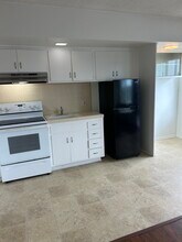 2793 S Gaffey St, Unit 2793 in San Pedro, CA - Building Photo - Building Photo