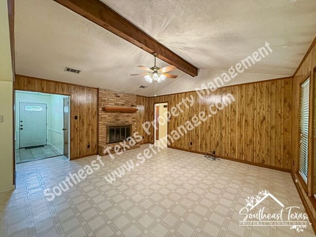 121 Queens Row in Lumberton, TX - Building Photo - Building Photo