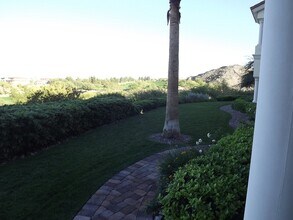 10 Strada Di Circolo in Henderson, NV - Building Photo - Building Photo