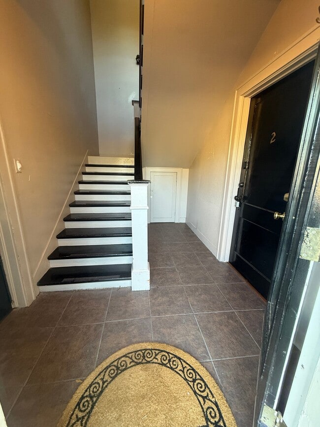 524 S Fannin Ave, Unit 2