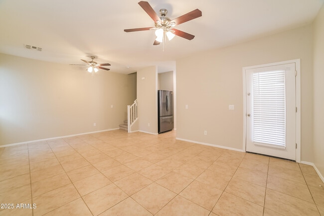 126 N 86th Ln in Tolleson, AZ - Building Photo - Building Photo