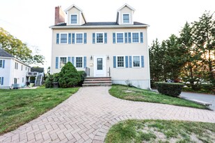 370 Franklin St in Braintree, MA - Building Photo