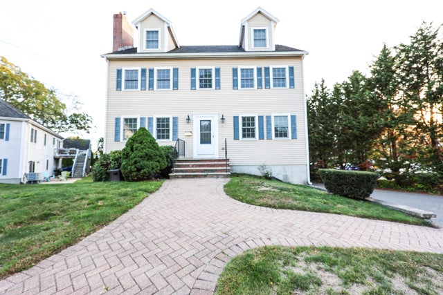 property at 370 Franklin St