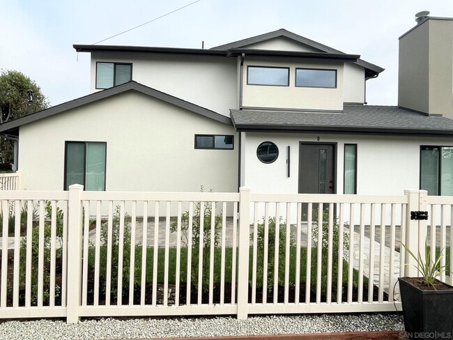 property at 1093 N Vulcan Ave
