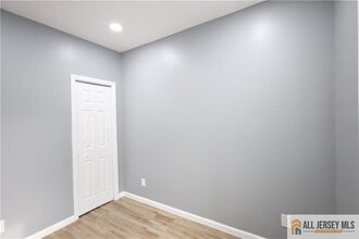 397 Washington St in Perth Amboy, NJ - Building Photo - Building Photo