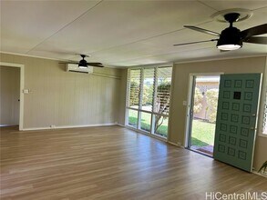 334 Kuukama St in Kailua, HI - Building Photo - Building Photo