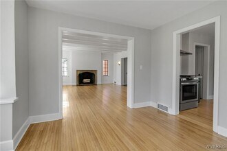 305 Girard Ave in East Aurora, NY - Building Photo - Building Photo