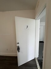 680 NE 88th Terrace in Miami Shores, FL - Foto de edificio - Building Photo