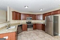 6663 Princeton Park Ct in Lithonia, GA - Building Photo - Building Photo