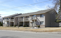 Meadowbrook Apartments in Buffalo, MN - Building Photo - Building Photo