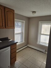 52 Pearl St in Manchester, CT - Building Photo - Building Photo