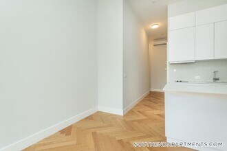461 Massachusetts Ave in Boston, MA - Building Photo - Building Photo