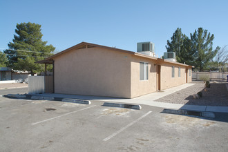 3732-3730 E Blacklidge Dr in Tucson, AZ - Building Photo - Building Photo