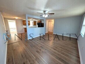 5023 Drift Tide Dr in New Port Richey, FL - Building Photo - Building Photo