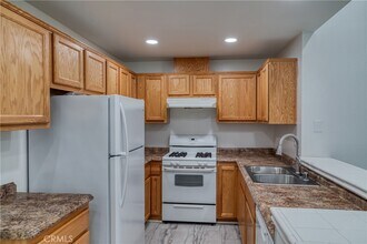 13126 Bromont Ave in Los Angeles, CA - Building Photo - Building Photo