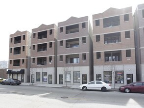 219 E 31st St in Chicago, IL - Building Photo - Building Photo