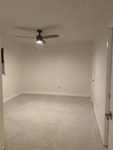 20600 NW 7th Ave in Miami, FL - Building Photo - Building Photo