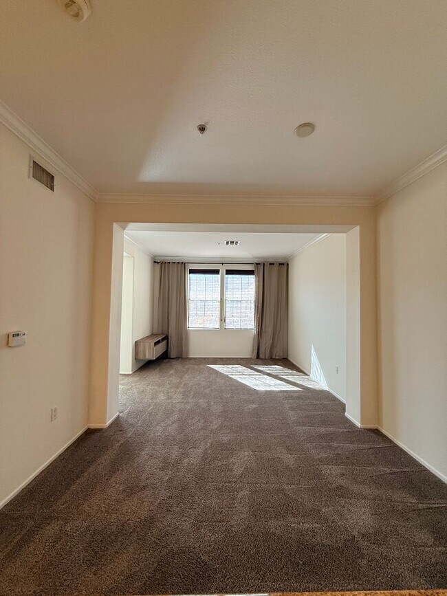 3462 Watermarke Pl in Irvine, CA - Building Photo - Building Photo