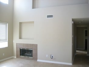 27049 Fairway Ln in Valencia, CA - Building Photo - Building Photo