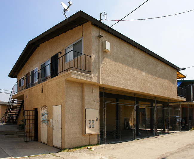 1814 E 4th St in Ontario, CA - Building Photo - Building Photo