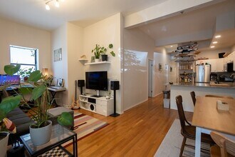 69 Harvey St in Cambridge, MA - Building Photo - Building Photo