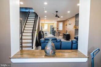 823 S 56th St in Philadelphia, PA - Building Photo - Building Photo