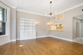 352 Beacon St, Unit 3 in Boston, MA - Building Photo - Building Photo