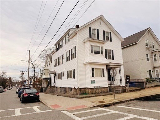 property at 631 Walnut St