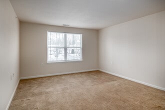 ABBINGTON AT THE PARK in Alliance, OH - Foto de edificio - Interior Photo
